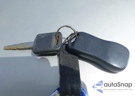 2012 Nissan Versa 1.8 S z USA, uszkodzony, nr VIN 3N1BC1CP2CL374215